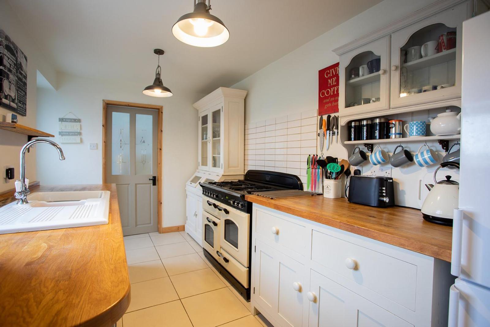 Tilly Cottage, Durhamdales บิชอปโอ๊คแลนด์ ภายนอก รูปภาพ